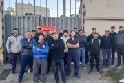 "Nuevamente nos encontramos con las puertas cerradas", denunciaron los trabajadores de Acerías Berisso SA
