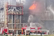 Se incendió uno de los sectores de la Refinería de YPF en La Plata
