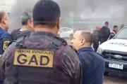 En La Plata un grupo copó la delegación municipal de Olmos, dos hombres amenazaron con incendiarla y terminaron detenidos
