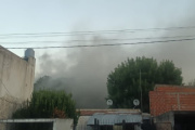 El incendio en una casa en La Plata provocó la muerte de tres integrantes de una familia