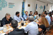 La Provincia convocó a reunión paritaria a estatales