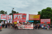 Cortan la bajada de la Autopista Buenos Aires - La Plata contra la reforma laboral
