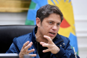 Alivio para los municipios bonaerenses: Kicillof transfirió $13.010 millones a los 135 distritos