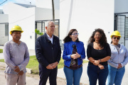 Alak y Batakis recorrieron la construcción de 175 viviendas en Melchor Romero
