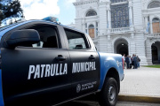 Quieren que la Guardia Urbana de La Plata use armas de "letalidad reducida"