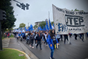 Organizaciones sociales de La Plata vuelven a las calles para reclamar por la continuidad del salario social complementario