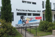 Militantes libertarios de la UNLP repudiaron "los gravísimos hechos de violencia ocurridos en la Facultad de Psicología"