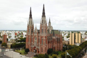 El Arzobispo de La Plata encabezará el tradicional tedeum patrio en la Catedral