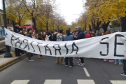 Trabajadores de Infraestructura de la Provincia cortaron Avenida 7 de La Plata