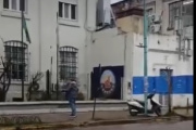 Atacaron el Concejo Deliberante de Berisso con una bomba molotov