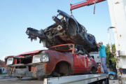 La Plata: cómo avanza la remoción de autos quemados y abandonados