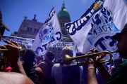 Esta semana la CGT, las dos CTA y la UTEP movilizarán junto a los jubilados al Congreso