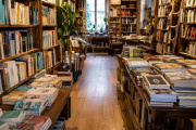 La Red de Librerías de La Plata rechazó la derogación de dos leyes del sector