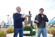 Alak y Kicillof homenajearon a Eva Perón en un emotivo acto en Plaza Moreno de La Plata