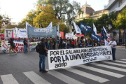 El paro docente del lunes incluirá a la UNLP y a escuelas públicas de Buenos Aires