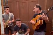 La banda platense Carinhosos se bajó de los shows de Rosalía en Buenos Aires