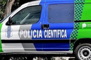 Una mujer fue encontrada muerta y con parte del cuerpo enterrado en Villa Elisa