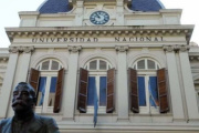 Los no docentes anunciaron un paro de 24 horas en la UNLP para el 13 de agosto