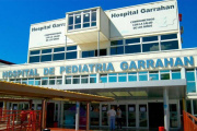 Reglamentaron el cobro de prestaciones no urgentes a extranjeros en hospitales nacionales