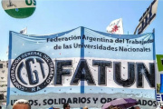 Los no docentes universitarios de La Plata llevan adelante un paro este jueves