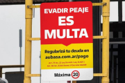 Evadir el peaje en la Autopista tendrá una multa de hasta 250 mil pesos