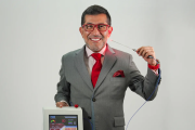 Gabriel Cubillos explica la evolución del láser de quinta generación en procedimientos mamarios sin cicatrices visibles