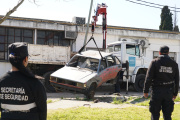 Realizaron nuevos operativos para retirar vehículos abandonados y/o incendiados