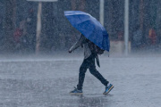 La Municipalidad elevó a "naranja" el nivel de alerta por tormentas en La Plata