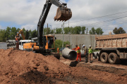 Avanzan las obras de infraestructura vial en calle 155 entre 32 y 38 de La Plata