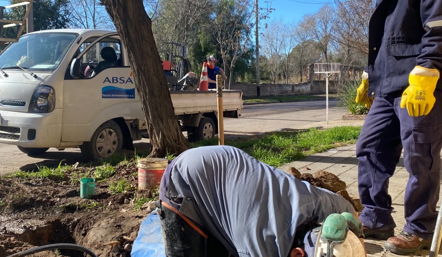 Hay baja presión de agua en dos zonas de La Plata por obras - Info ...