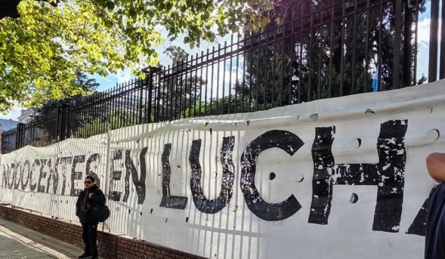 Este viernes paran los docentes y no docentes de la Universidad Nacional de La Plata