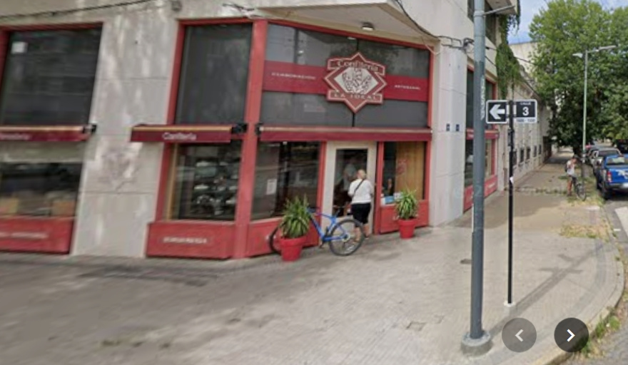 Un vecino de La Plata falleció luego de comer una tortilla que había comprado en un conocido local de la ciudad