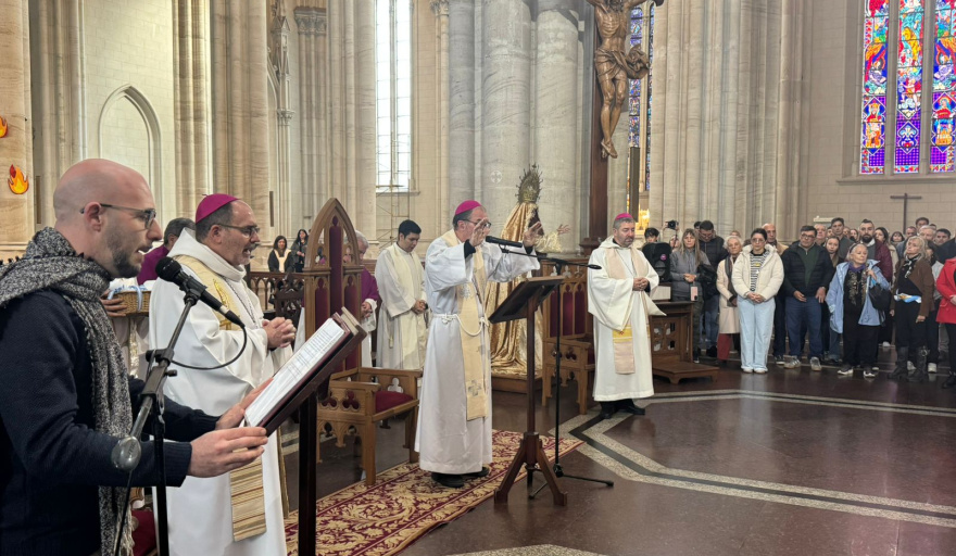 Carrara presidió el Tedeum por la Revolución de Mayo en la Catedral: "Nos negamos a ser meros espectadores"