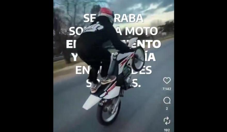 El Ministerio de Transporte inhabilitó a un motociclista por hacer maniobras temerarias